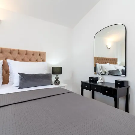 Igor Appartamento Traù